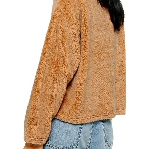 Topshop Teddy Sweater - Picture 9 of 9